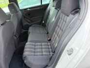 Volkswagen Golf 2.0 GTI 5DR 11