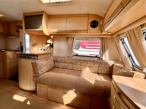 Coachman Amara 380/2 12