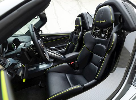 Porsche 918 Spyder 11