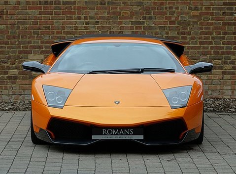 Lamborghini Murcielago LP 670-4 SV 2