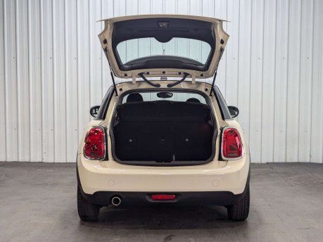 Mini Hatch 1.5 Cooper Classic 5dr 43