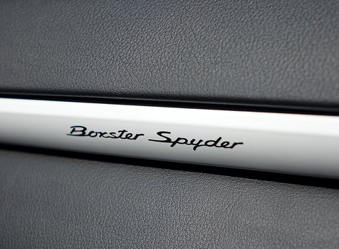 Porsche Boxster Spyder (987) 20