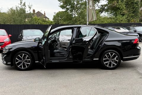Volkswagen Passat GTE DSG - VAT Q - 1 OWNER - PLUG IN HYBRID - 3 IN STOCK 18