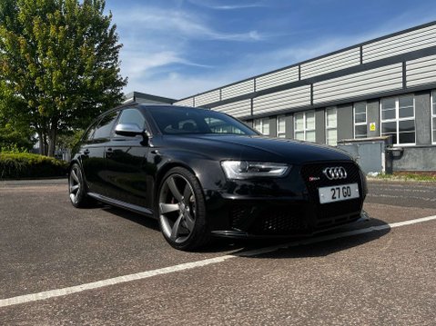 Audi RS4 4.2 RS 4 FSI Quattro Auto 4WD 5dr 36
