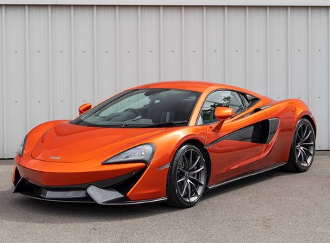 McLaren 570S 8