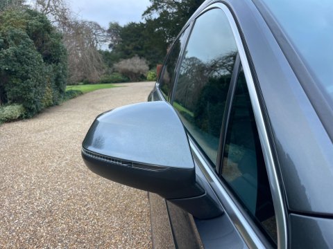 Audi Q7 3.0 TFSIe V6 55 S line SUV 5dr Petrol Plug-in Hybrid Tiptronic quattro Euro 20