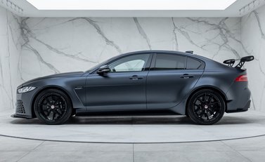 Jaguar XE SV PROJECT 8 4