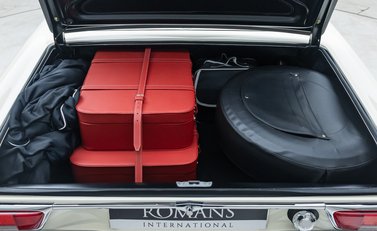 Mercedes-Benz 280 SL W113 Pagoda 67