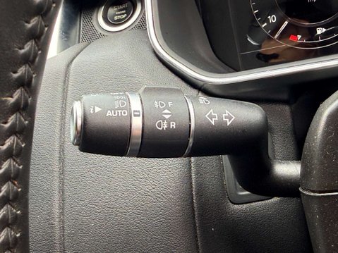 Land Rover Range Rover Sport 3.0 Range Rover Sport HSE SDV6 Auto 4WD 5dr 40