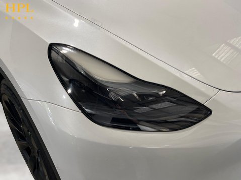Tesla Model Y (Dual Motor) Long Range SUV 5dr Electric Auto 4WDE (384 bhp) 9