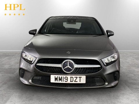 Mercedes-Benz A Class 1.5 A180d Sport (Executive) Hatchback 5dr Diesel 7G-DCT Euro 6 (s/s) (116 p 2