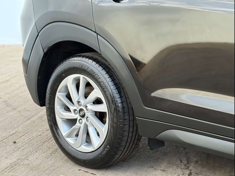 Hyundai TUCSON 2.0 Tucson SE Nav Blue Drive 2WD CRDi 5dr 4