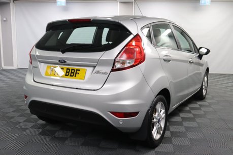 Ford Fiesta ZETEC 11