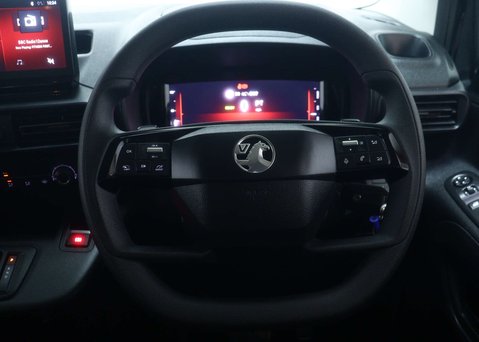 Vauxhall Combo Life Combo Life Design EV 5dr 20