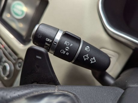 Land Rover Range Rover Sport 3.0 Range Rover Sport HSE Dynamic SDV6 Auto 4WD 5dr 77