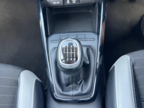 Kia Stonic 1.0 T-GDi 3 Euro 6 (s/s) 5dr 33