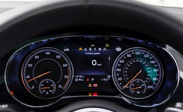 Bentley Bentayga W12 Mulliner 23