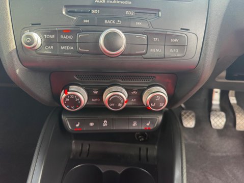 Audi A1 1.4 TFSI CoD S line Euro 5 (s/s) 3dr 22