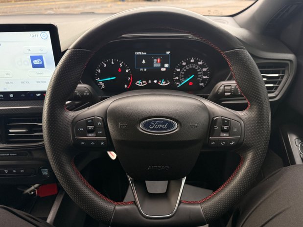 Ford Focus ST-LINE 17