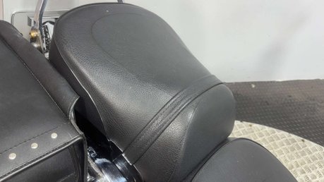 Suzuki Intruder 1500 VL 2000 ONLY 14K NEW MOT SERVICED 1500CC CRUISER BIKE 10