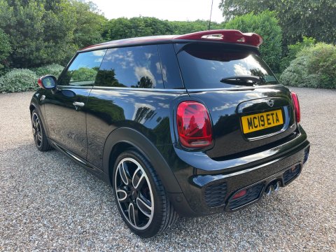 Mini Hatch 2.0 John Cooper Works Hatchback 3dr Petrol Steptronic Euro 6 (s/s) (231 ps) 12