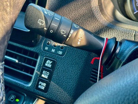 Toyota Esquire Hybrid 1.8 Hybrid Gi Edition 53