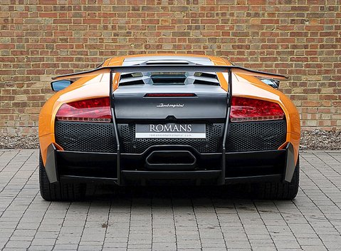 Lamborghini Murcielago LP 670-4 SV 11