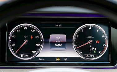 Mercedes-Benz M Class S600 26
