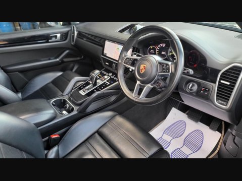 Porsche Cayenne V6 14