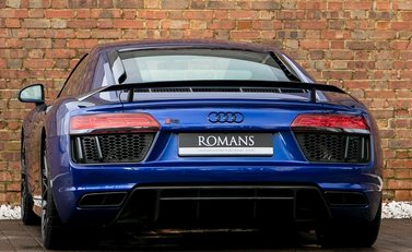 Audi R8 V10 Plus 3