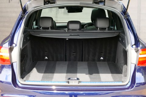 Mercedes-Benz GLC 2.0 GLC 250 AMG Line Premium+ 4Matic Auto 4WD 5dr 23