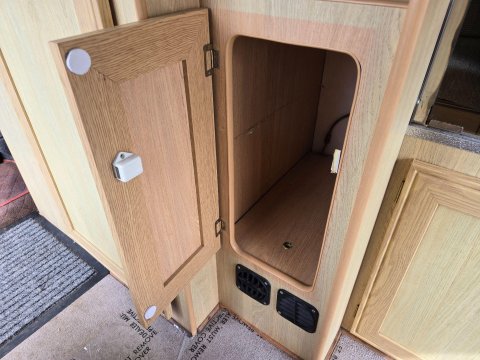 Ford Transit Custom JC Leisure 23