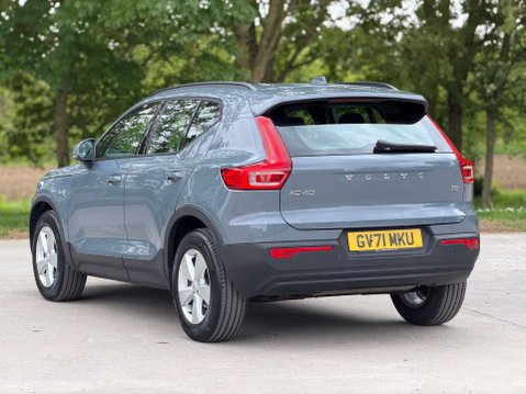 Volvo XC40 1.5 XC40 Momentum Core T2 5dr 3