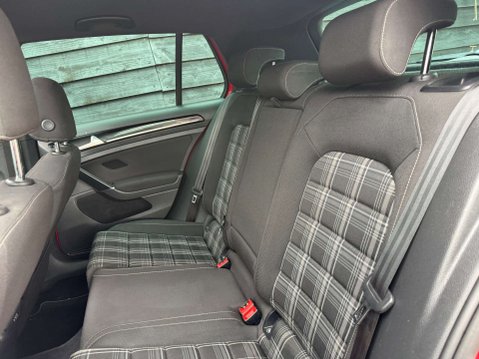 Volkswagen Golf 2.0 Golf GTD Semi-Auto 5dr 36