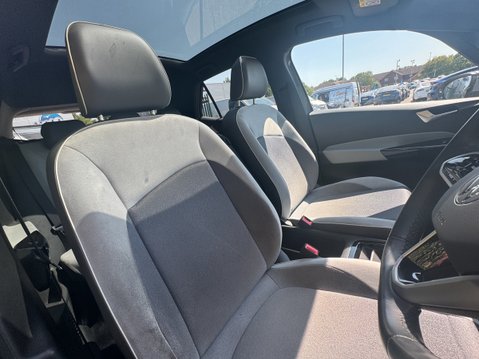 Volkswagen ID.3 Pro 58kWh Family Hatchback 5dr Electric Auto (145 ps) 11