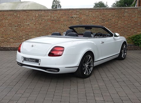 Bentley Continental Supersports Convertible ISR 3