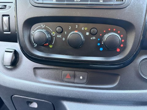 Vauxhall Vivaro 1.6 CDTi 2900 Sportive Panel Van 5dr Diesel Manual L2 H1 Euro 6 (120 ps) 32
