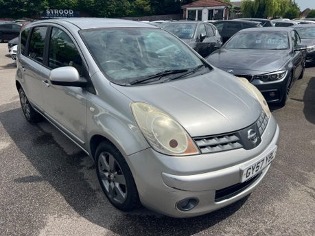 Nissan Note 1.6 16V Tekna Auto Euro 4 5dr