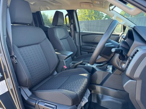 Mitsubishi L200 2.4 Bi-Turbo Titan Auto 4WD Euro 6 (s/s) 4dr 9