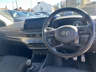 Hyundai BAYON T-GDI PREMIUM MHEV 9