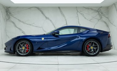 Ferrari 812 Superfast 2