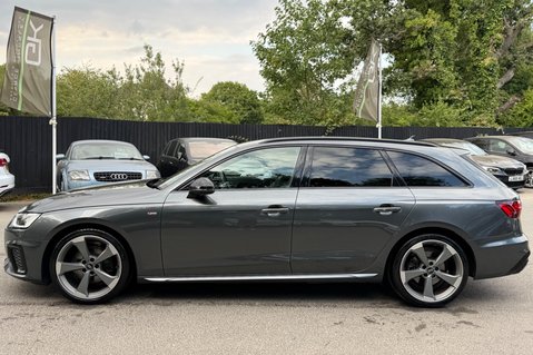 Audi A4 AVANT TDI S LINE BLACK EDITION -B&O - VIRTUAL COCKPIT -REVERSE CAMERA  9