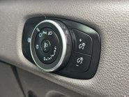 Ford Transit 350 Drw L2 130 ps Single Cab Dropside Truck - Tail Lift - Tow Axle 26