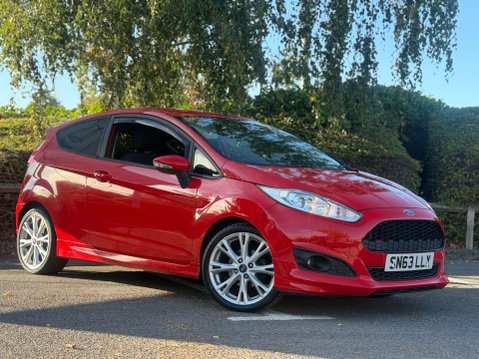 Ford Fiesta 1.0T EcoBoost Zetec S Hatchback 3dr Petrol Manual Euro 5 (s/s) (125 ps) 1
