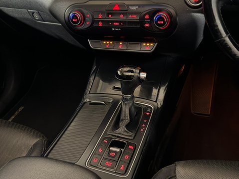 Kia Sorento CRDI KX-3 ISG 16