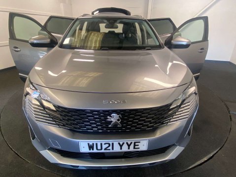 Peugeot 5008 1.2 5008 Allure Premium PureTech S/S 5dr 8
