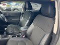 Toyota Auris 1.6 V-Matic Excel Euro 5 5dr 27