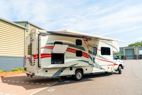 Ford E450 FLEETWOOD. NOW SOLD. SIMILAR REQUIRED. PLEASE CALL 01903 254800. 5