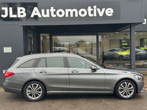 Mercedes-Benz C Class 2.1 C 220 Sport Premium D 4Matic Auto 4WD 5dr 8