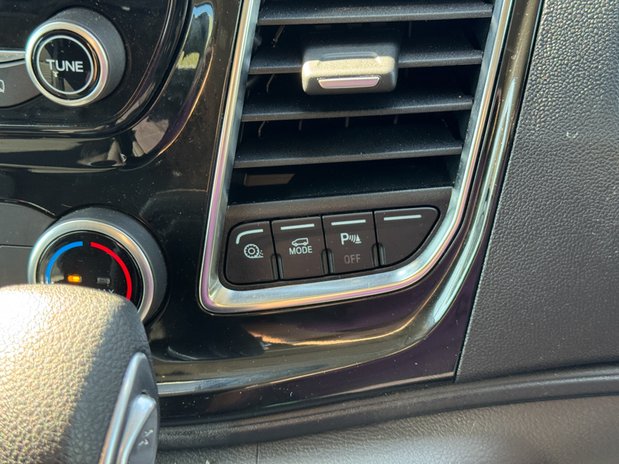 Ford Transit Custom Crew Cab AUTO SWB L1H1 Limited 320 A/C Alloys Cam Nav Sensors EURO 6 39
